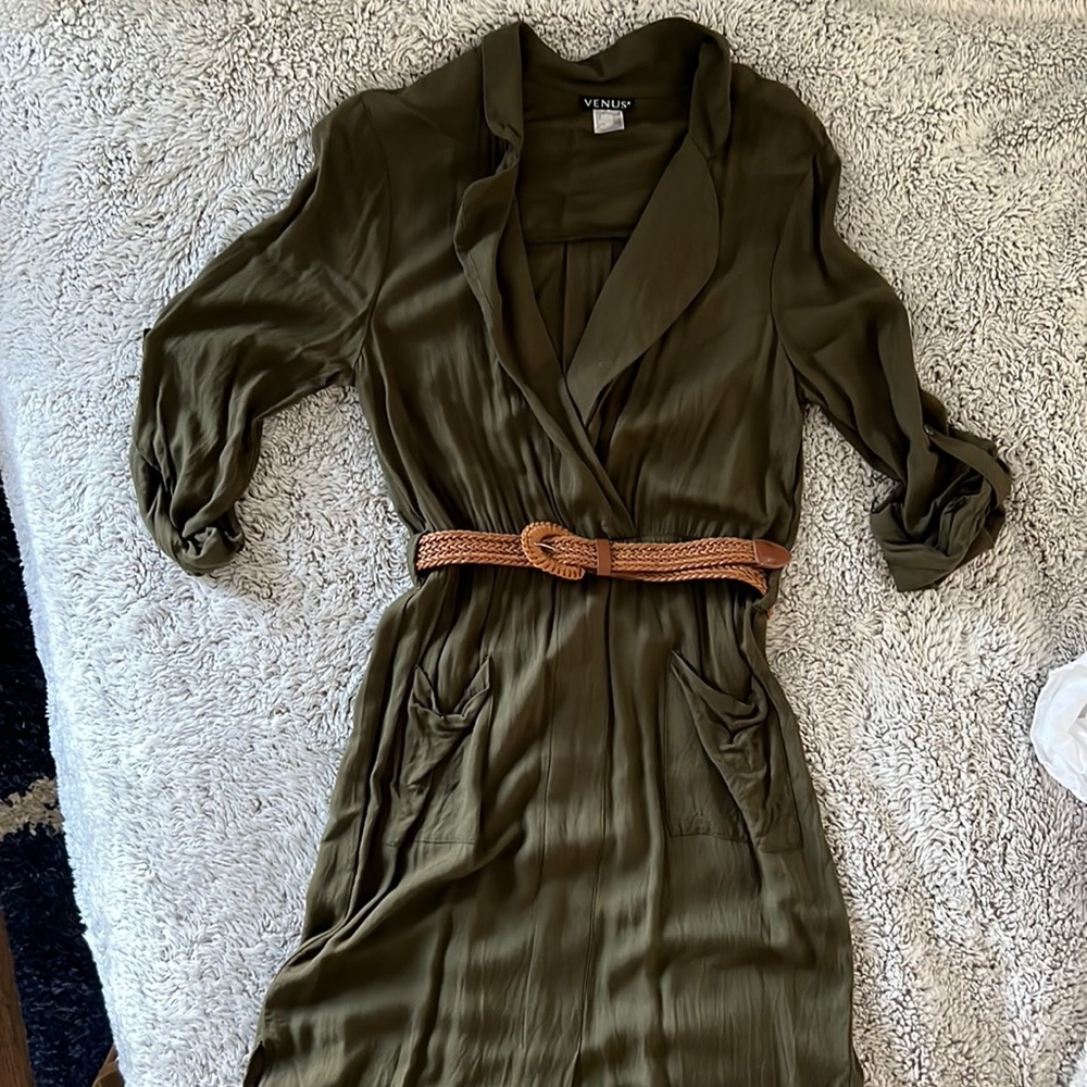 Venus belted dress. Army green. Size M. Light material.